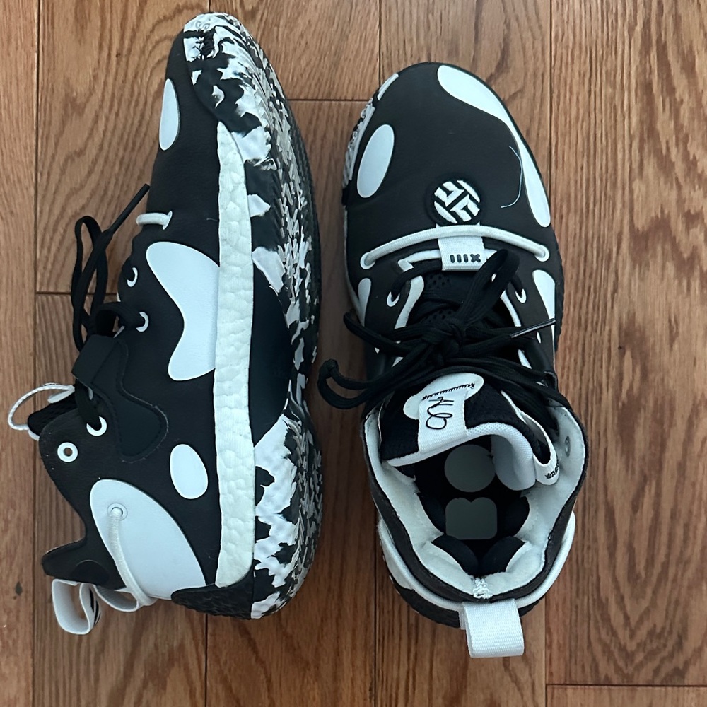 adidas Kids Sneakers in Black and White
